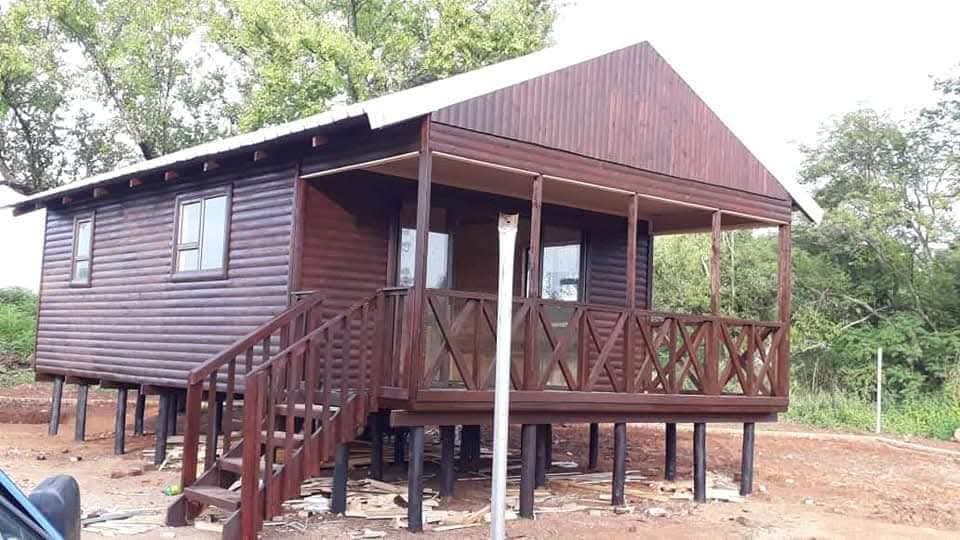 Log cabin project